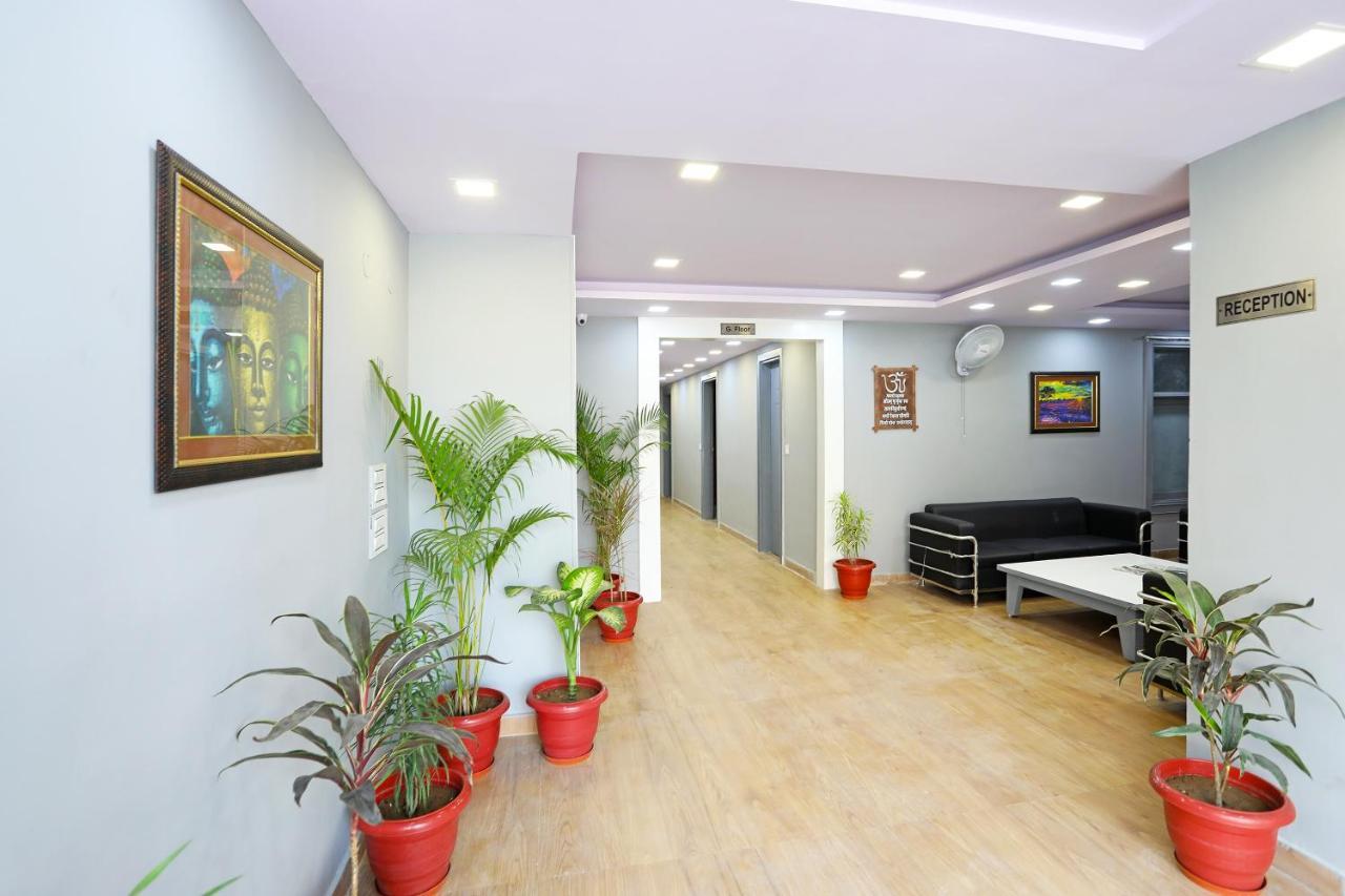 Capital O Aashiyana Paradise Near Omaxe Gurgaon Mall Hotel Buitenkant foto