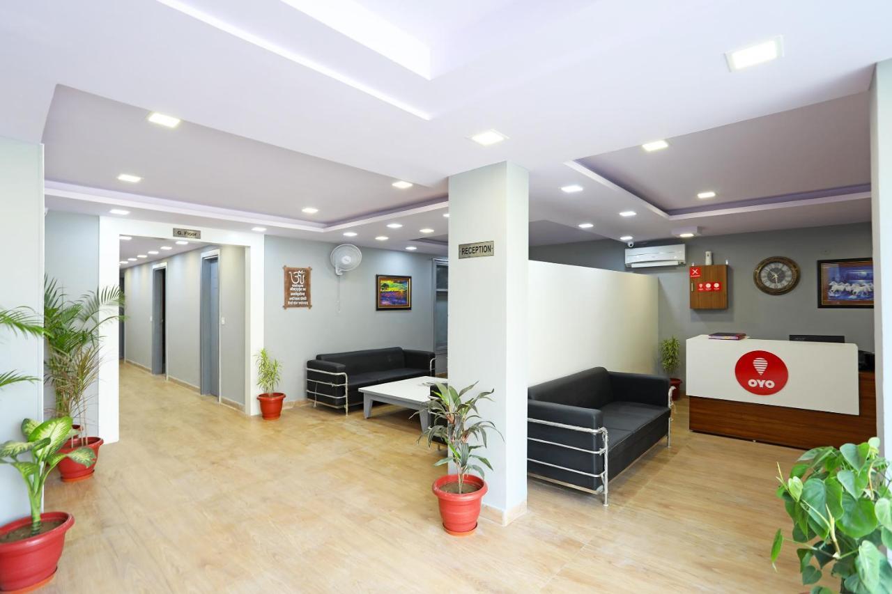 Capital O Aashiyana Paradise Near Omaxe Gurgaon Mall Hotel Buitenkant foto